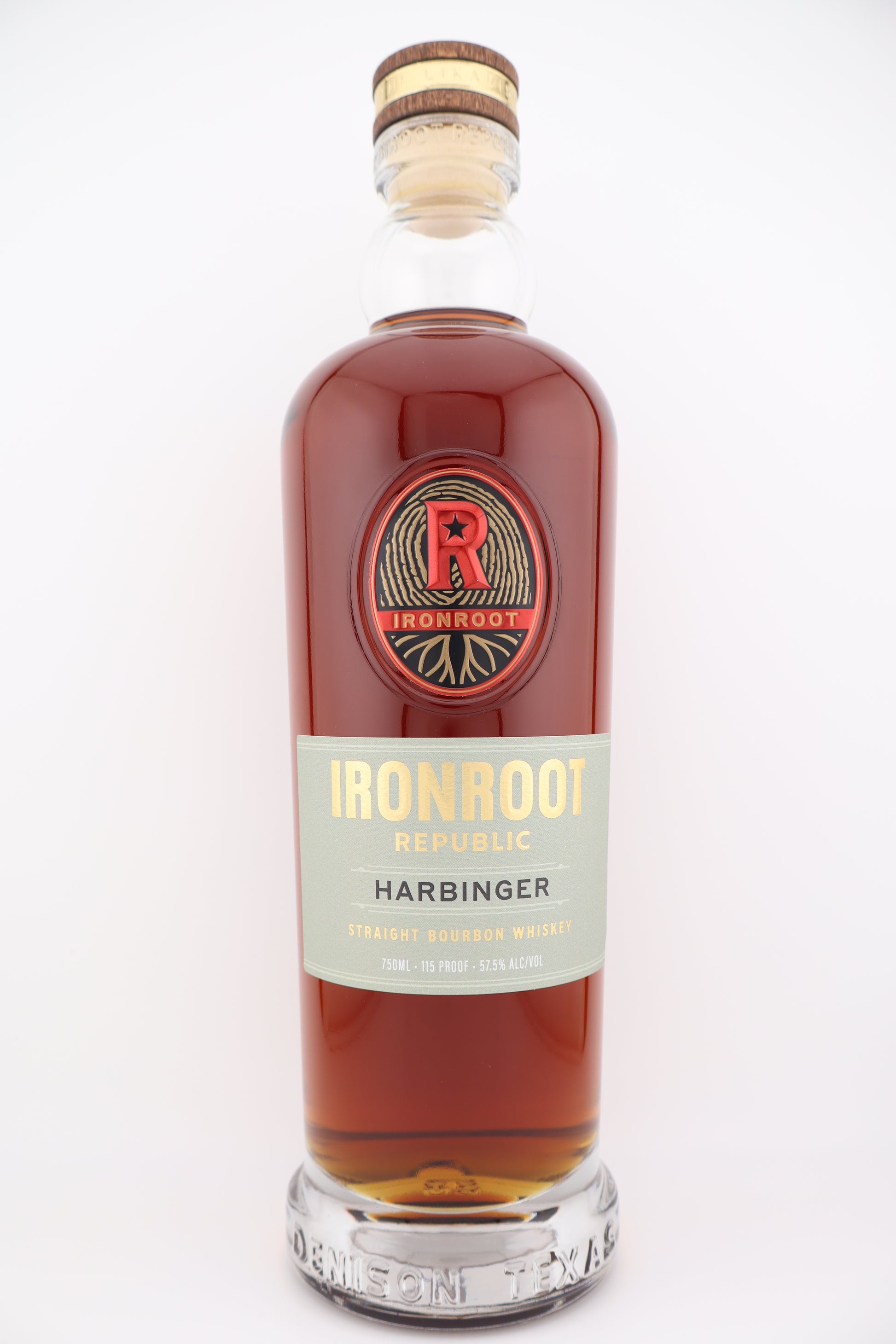 Ironroot Republic Harbinger 115 Straight Texas Bourbonのボトル画像